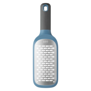 Double-sided ribbon paddle grater